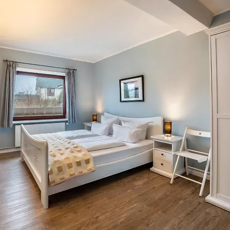 Apartment Ostseeblick 1 - *